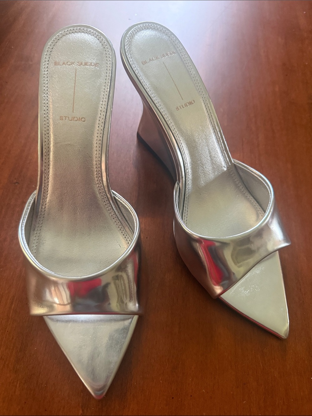 Black Sued Studio Metallic Silver Maeva Mules Wedge Sandals Pointy Toe Sz 38 - Picture 2 of 14